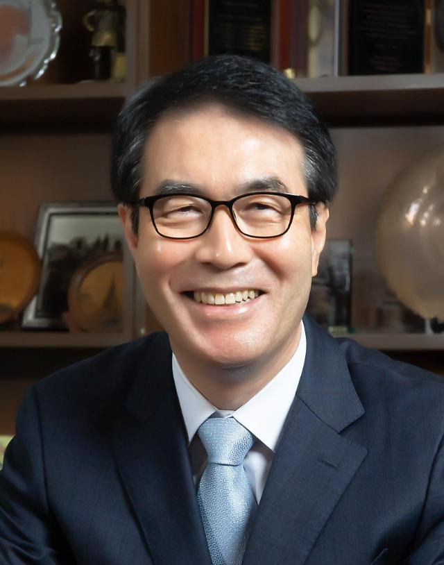 최철곤 현대건설기계 대표