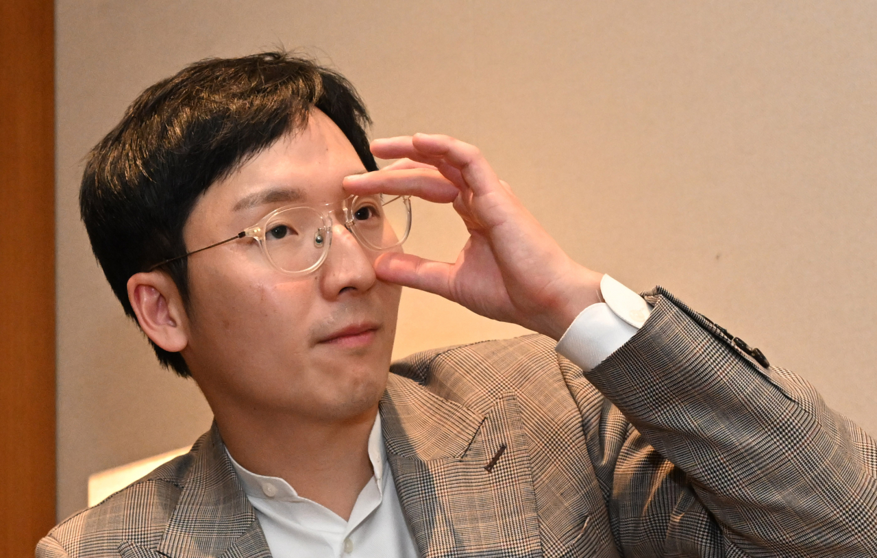우성훈 아모지 대표가 이달 서울 중구 신라호텔에서 열린 ‘2022 헤럴드기업포럼’ 연사로 참석 후 헤럴드경제와 인터뷰하고 있다. 임세준 기자