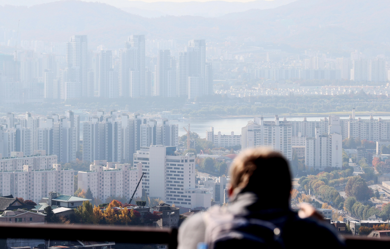 지방 집값 들쑤시던 서울시민 원정투자도 식었다…3년만 최저 [부동산360]