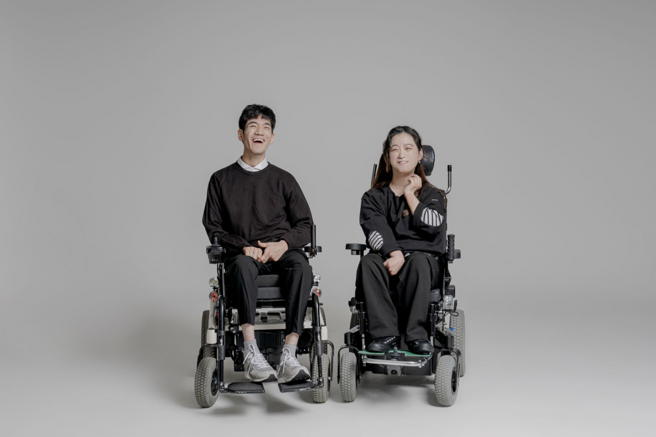 연극 '틴에이지 딕'의 하지성 조우리 [국립극장 제공]