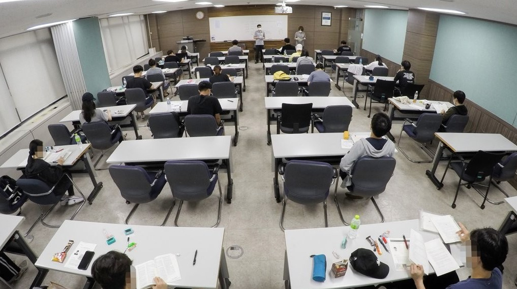 국가공무원 5급 공채 및 외교관 후보자 선발 2차 시험. [인사혁신처]