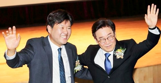김용 부원장과 이재명 대표 [김용 부원장 블로그]