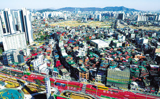 공공재개발 사업을 추진 중인 서울 성북구 장위8구역 일대 모습. [연합]