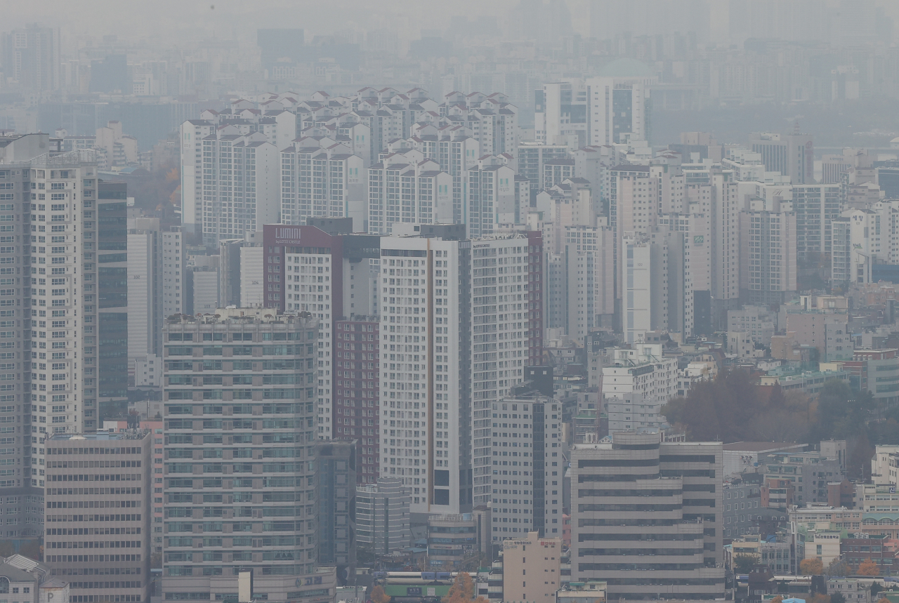 지난 15일 서울 남산에서 바라본 아파트 단지(사진은 기사 내용과 관련 없음). [연합]