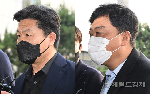 이임재(왼쪽) 전 용산경찰서장과 최성범 용산소방서장이 21일 서울 마포구 국가수사본부 이태원 사고 특별수사본부에 피의자 신분으로 출석하고 있다. 임세준 기자