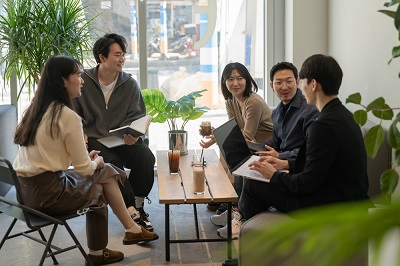 앳홈 사원들 모습[회사 제공]