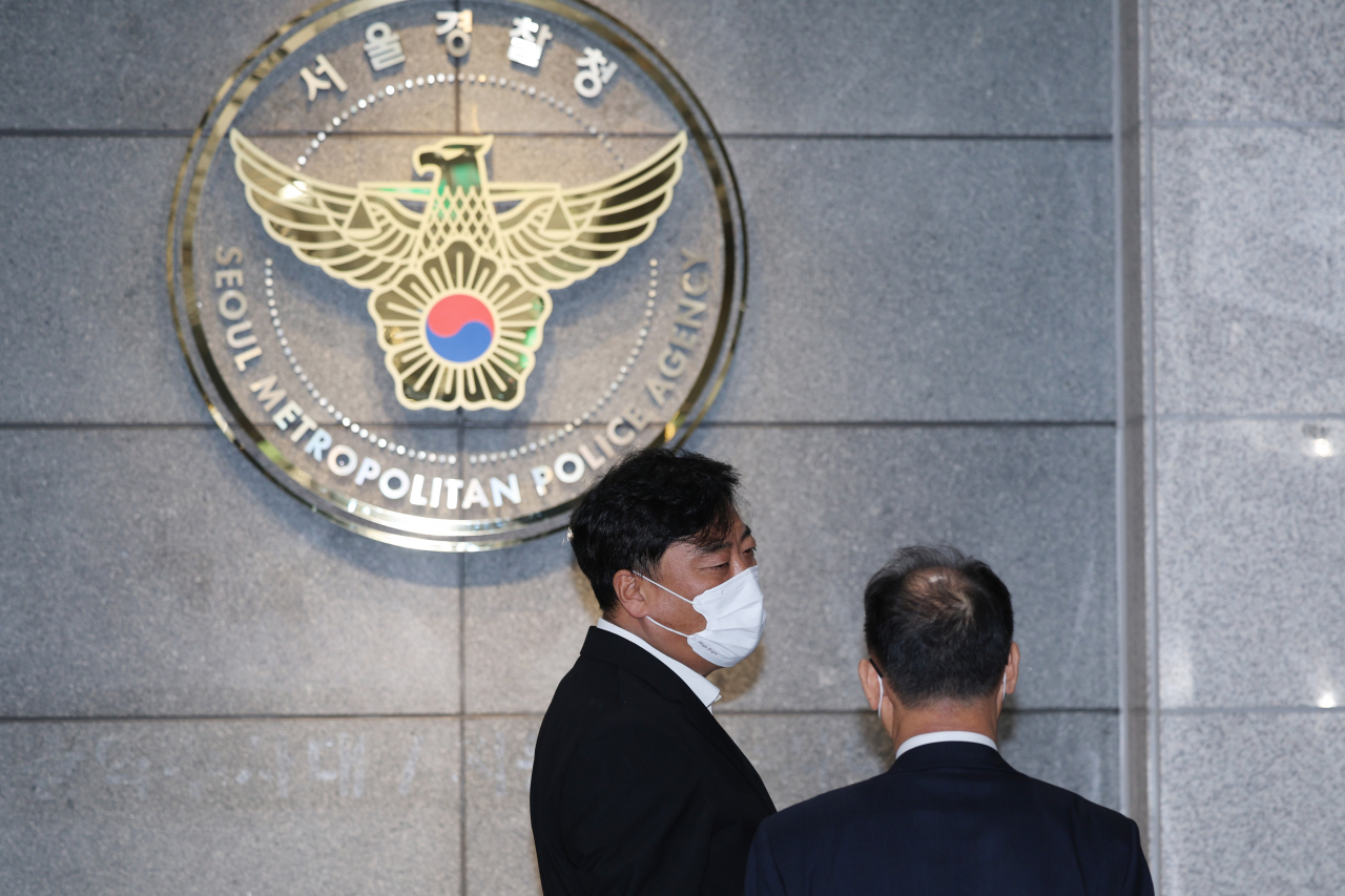 최성범 용산소방서장이 26일 오전 서울 마포구 이태원사고 특별수사본부에 재소환됐다. [연합]
