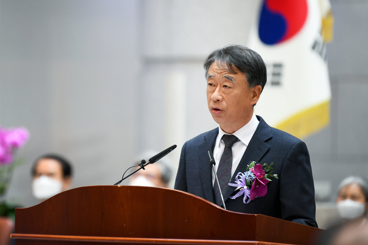 취임사를 밝히는 오석준 신임 대법관. [대법원 제공]