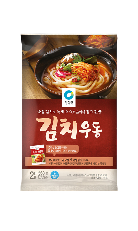 대상(주) 청정원이 겨울철에 따뜻하게 즐기기 좋은 '김치우동' 신제품을 출시했다. [대상 제공]