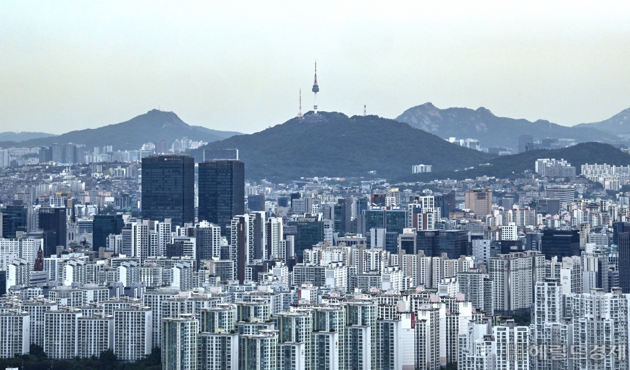 바닥 뚫고 지하실로 떨어지는 집값…아파트값 추락 끝이 없다 [부동산360]