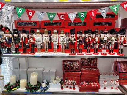 Time for Christmas markets, miniature trains and some cheerful art