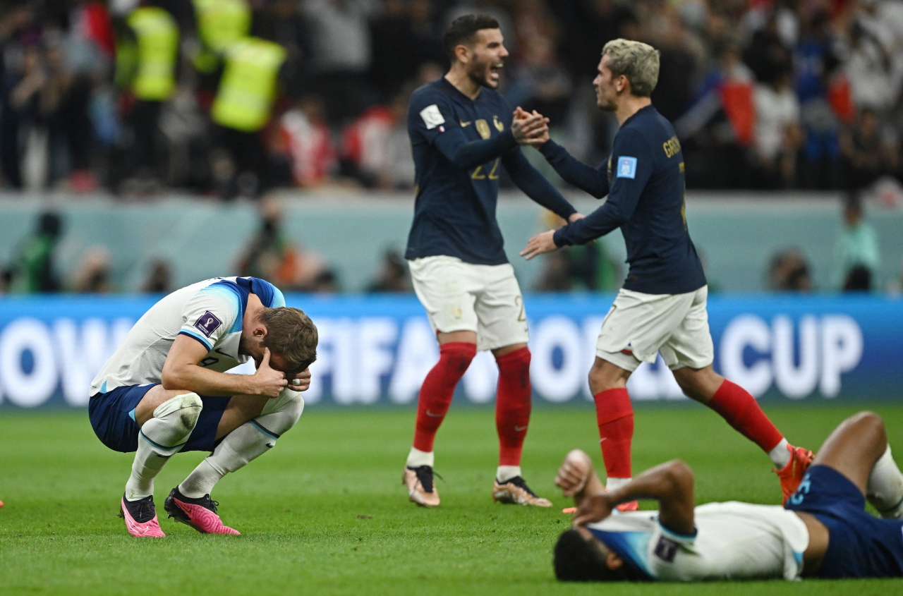 England's Harry Kane looks dejected England is eliminated from the World Cup Saturday in Qatar. (AFP-Yonhap)