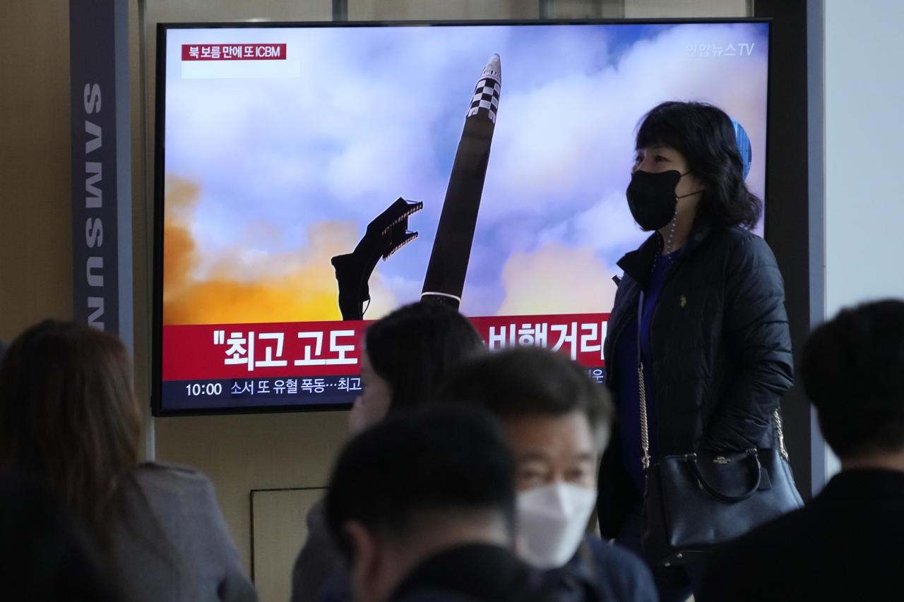 A TV screen shows an image of North Korea's missile launch during a news program at the Seoul Railway Station in Seoul, South Korea, Saturday, Nov. 19, 2022. (AP)