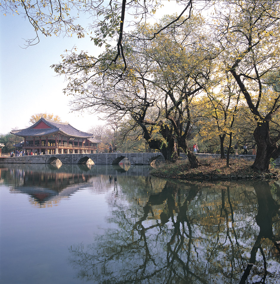 Gwanghalluwon Garden, known as the setting of "Chunhyangjeon" (Cultural Heritage Administration)