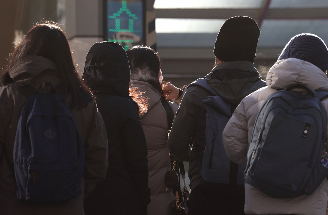 [북적book적]숱한 밀레니얼 보고서는 잊어라…‘이대남’‘여성혐오’의 뿌리는?