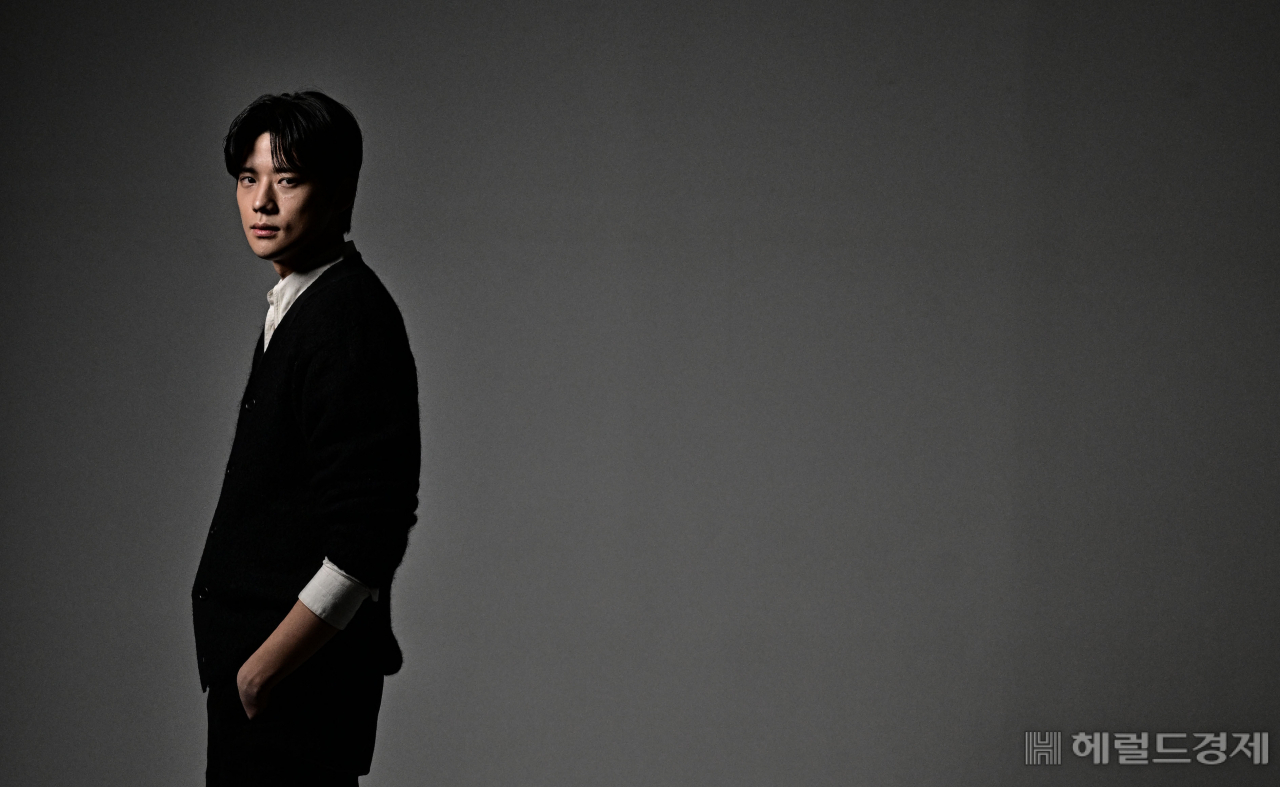 배우 문상민이 ‘슈룹’에서 성남대군을 매력적인 캐릭터로 연기하면서 2023년이 기대되는 슈퍼루키로 급부상했다. 박해묵 기자