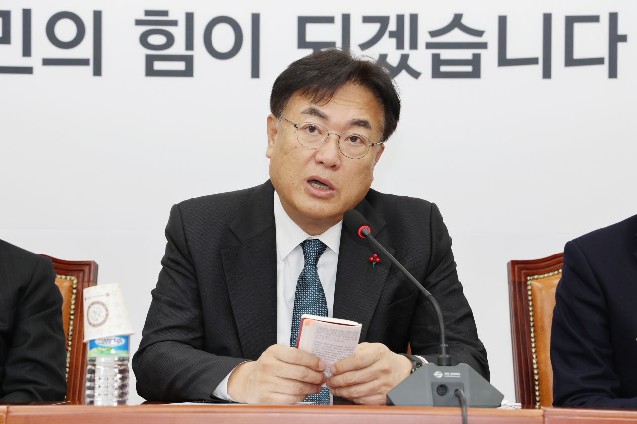정진석 국민의힘 비상대책위원장이 26일 오전 국회에서 열린 비상대책위원회의에서 발언하고 있다. [연합]