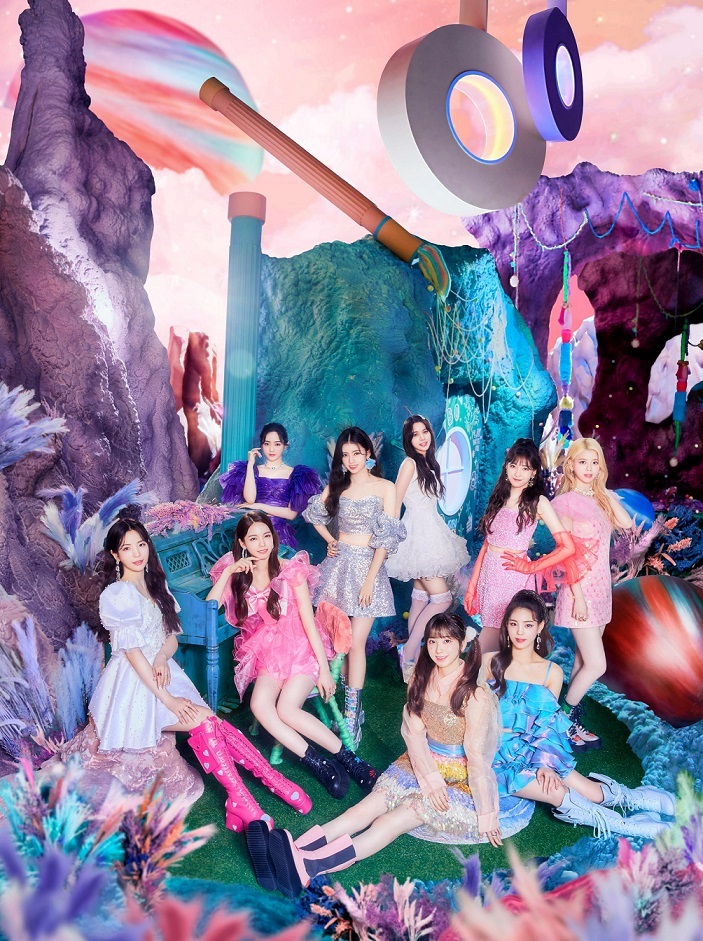 (Credit: JYP Entertainment)