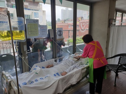 [Weekender] From lockdown to holiday visits, one nursing hospital’s COVID-19 journey