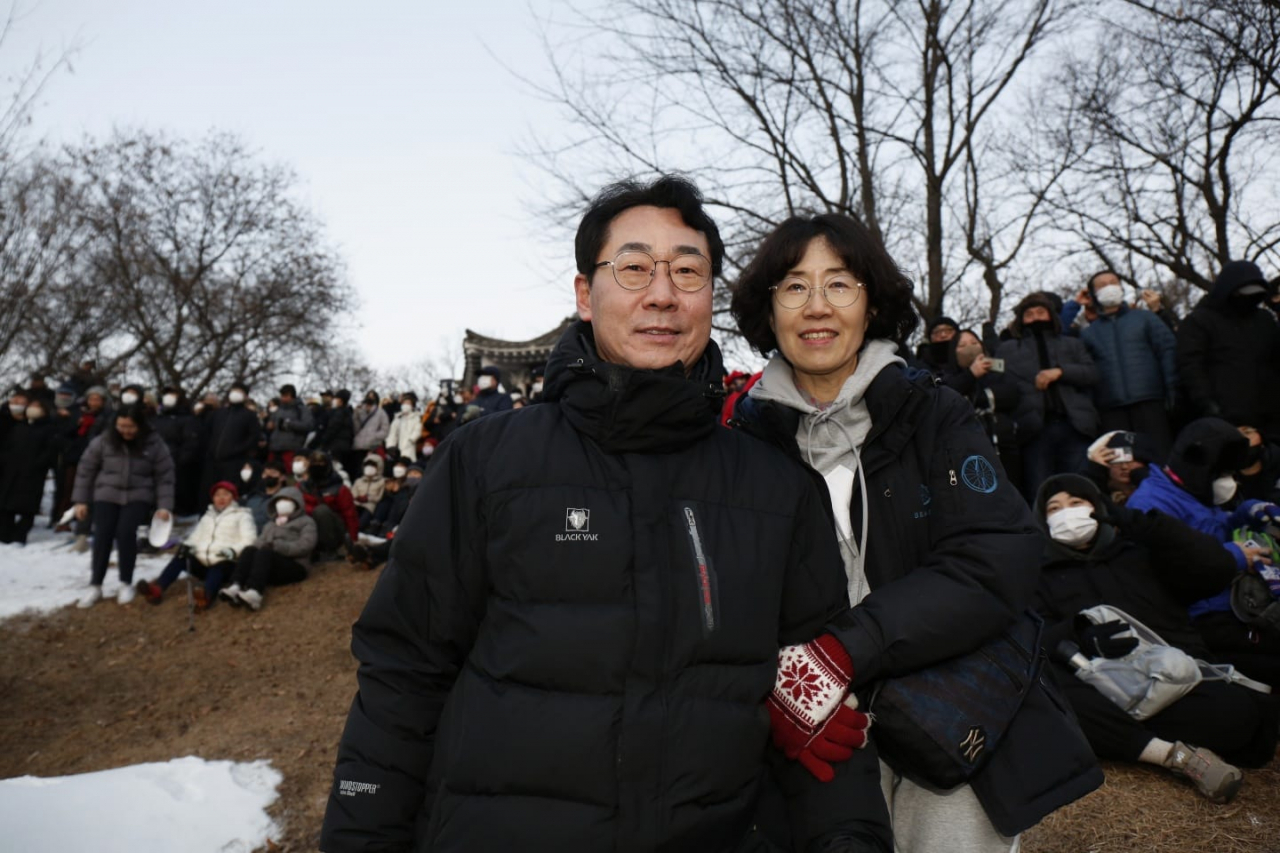 정명근 시장과 아내