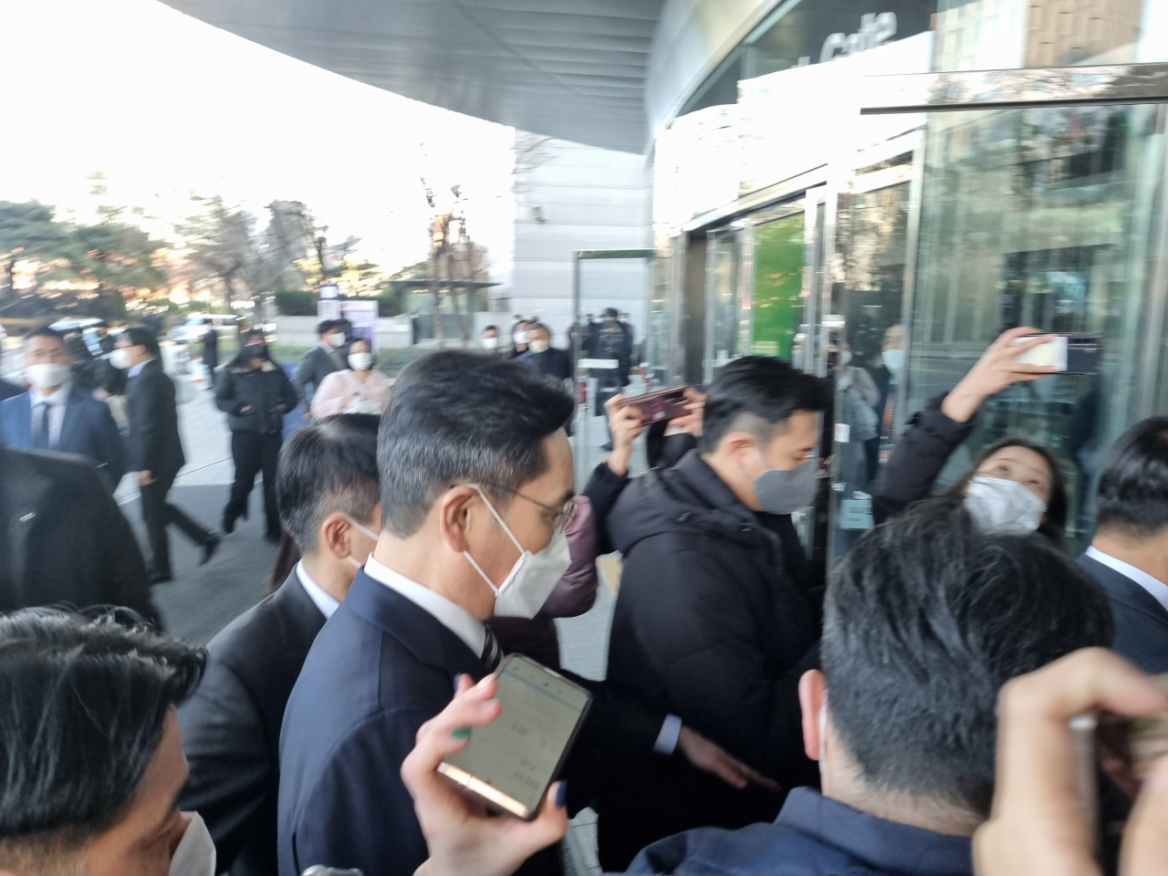 이재용 삼성전자 회장이 2일 서울 강남구 삼성동 코엑스에서 열린 '2023년 경제계 신년 인사회'에 참석하고 있다. 김민지 기자