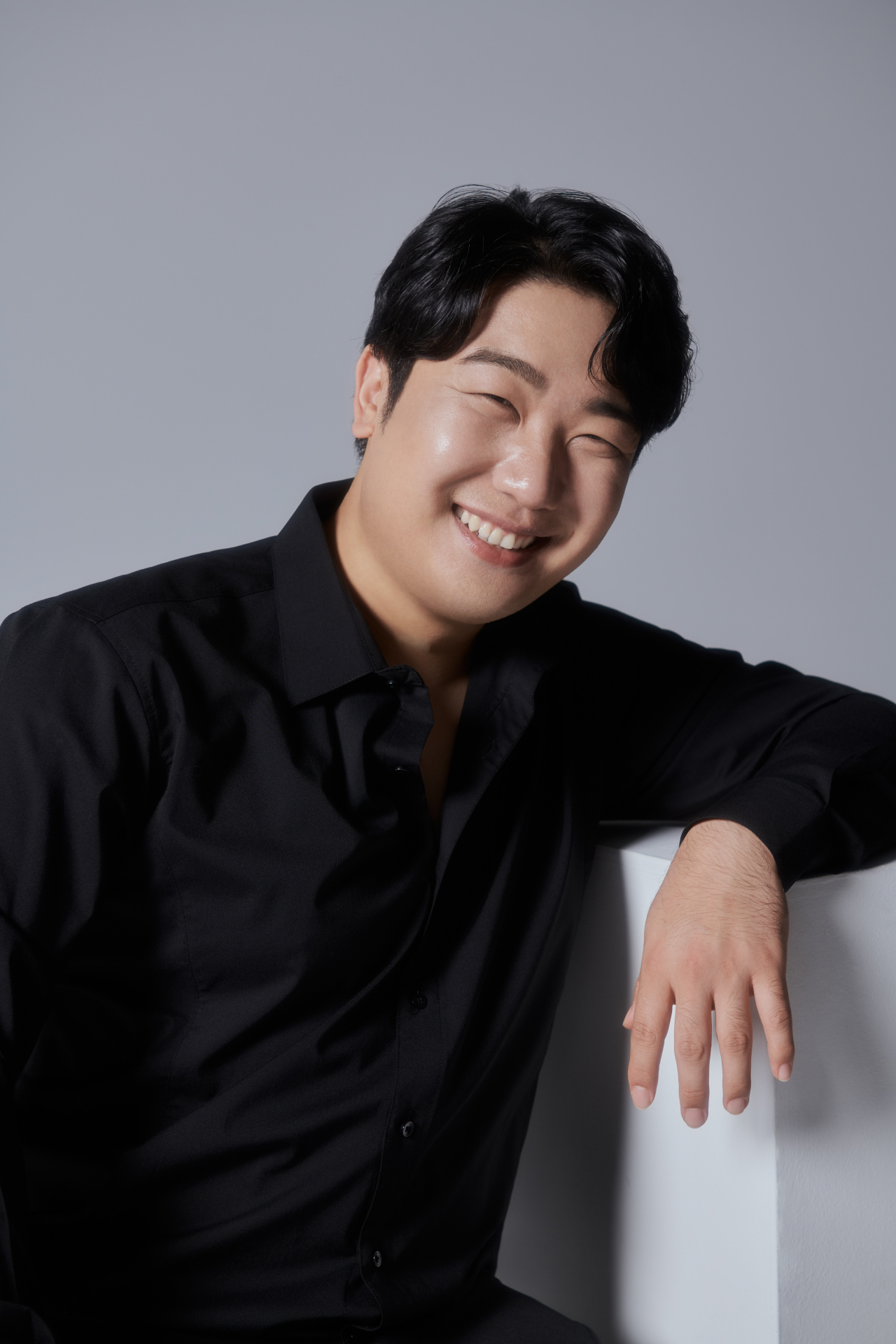 바리톤 김기훈은 오는 1, 2월엔 국내에서의 신년음악회, 3월엔 서울시오페라단의 모차르트 오페라 ‘마술피리’에서 파파게노 역으로 관객과 만난다. [아트앤아티스트 제공]