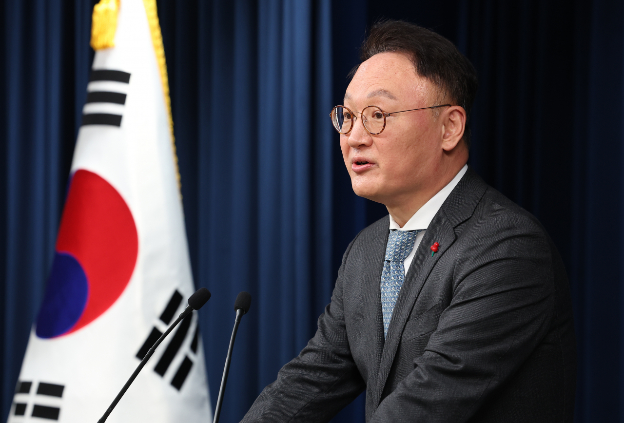 안상훈 대통령실 사회수석이 6일 서울 용산 대통령실 청사에서 나경원 저출산고령사회위원회 부위원장의 발언 관련 브리핑을 하고 있다. [연합]