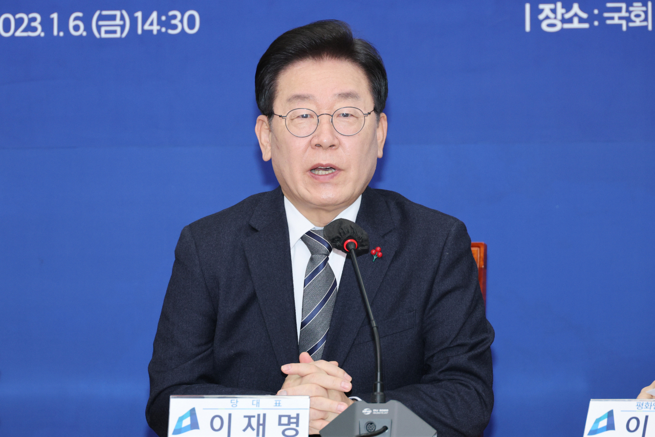 이재명 더불어민주당 대표가 6일 오후 국회에서 열린 평화·안보대책위원회 긴급회의에서 발언하고 있다. [연합]