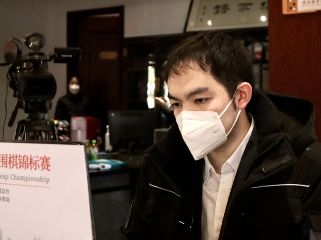 '황혼기'라는 20대 후반에 무서운 상승세를 보이며 춘란배 결승까지 오른 리쉬안하오 9단./한국기원 제공