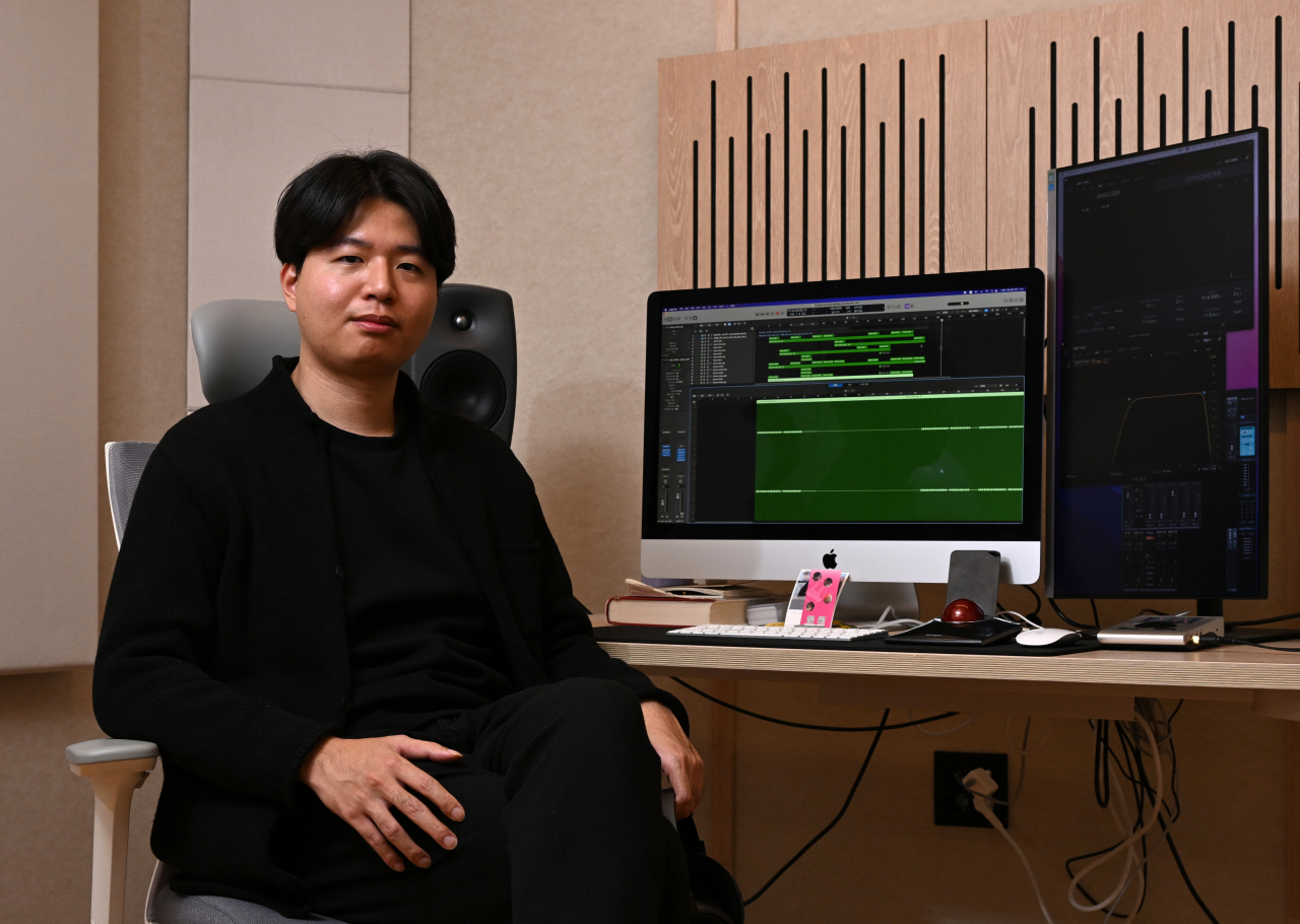 Pozalabs‘ CEO Huh Won-gil has an interview with The Korea Herald at Pozalabs’ headquarters in Seoul on Dec. 13. (Im Se-jun/The Korea Herald)