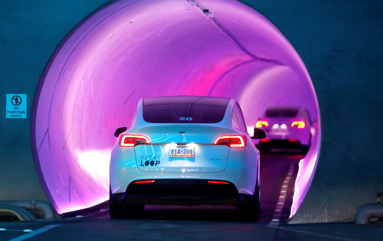 CES 2023에 등장한 테슬라 모델 Y 전기차[로이터]