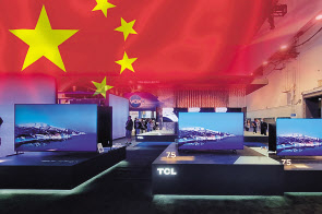 ‘CES 2023’에 참가한 중국 TCL 부스.