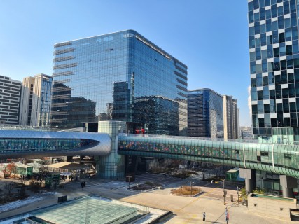 Pangyo, a magnet for innovative talent, startups and tech moguls