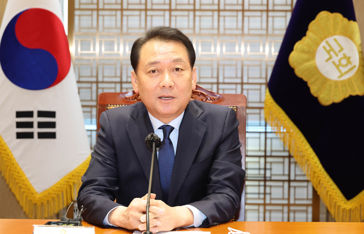 이광재 국회사무총장이 16일 국회에서 신년 기자간담회를 하고 있다. [연합]