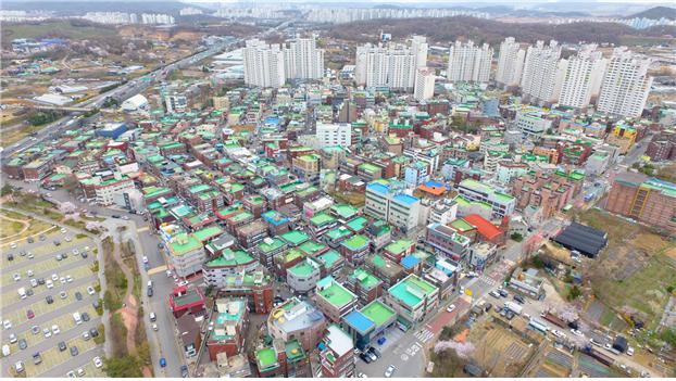 2022년 새 정부 첫 도시재생사업 선정지인 인천광역시 남동구 소재 이웃사촌과 3생(자생, 상생, 재생)하는 꽃피는 남촌.