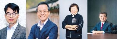 2023 포스코청암상 수상자 박제근(왼쪽부터) 서울대 물리·천문학부 교수, 최재천 이화여대 석좌교수, 서정화 열린여성센터 원장, 박한오 바이오니아 대표이사. [포스코 제공]