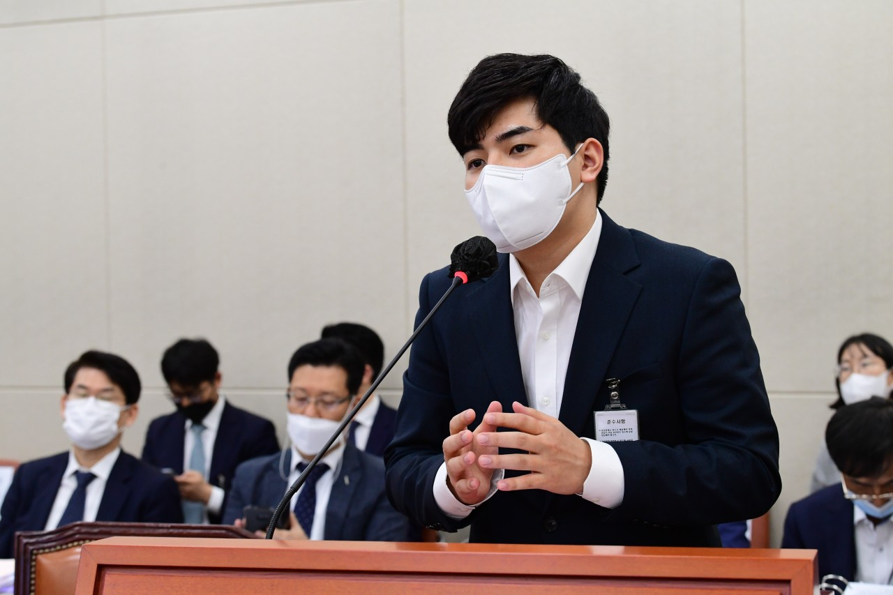 지난 2021년 10월 열린 국회 보건복지위원회 국정감사에 장지호 닥터나우 대표가 출석해 발언하고 있다. [고재우 기자]