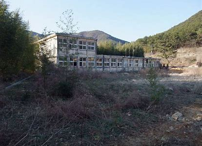 폐교