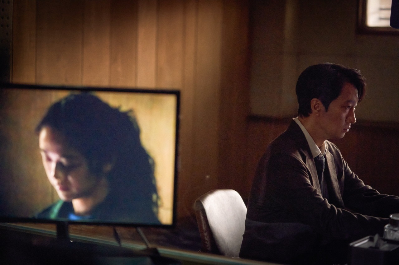 A scene from “Decision to Leave” (CJENM)