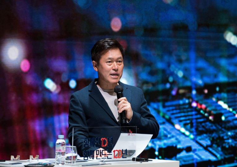 박정호 SK하이닉스 부회장은 지난해 3월, ‘SK그룹 편입 10주년 기념행사’에서 유연한 업무환경 확대를 약속했다.[SK하이닉스 제공]