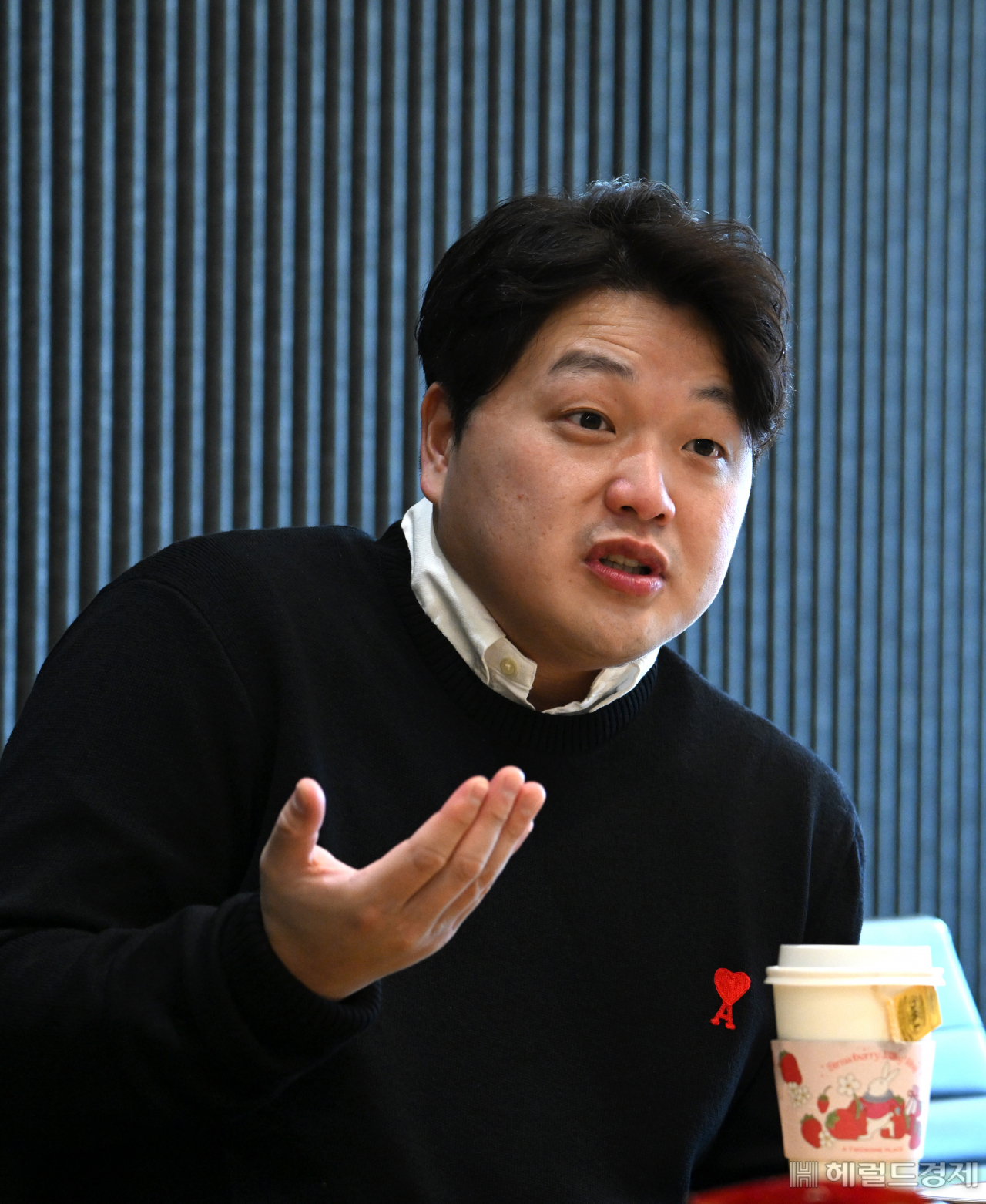 김태훈 뱅크샐러드 대표가 25일 서울 영등포구 여의도 파크원타워 뱅크샐러드 본사에서 헤럴드경제와 인터뷰를 하고 있다. 임세준 기자