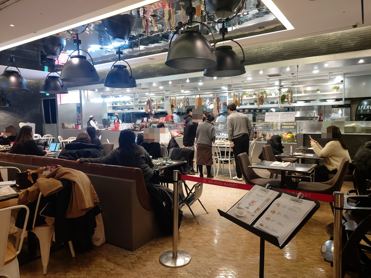 26일 서울 강남구 청담동 SSG푸드마켓에 오픈한 ‘더 베러 베키아에누보’ 매장. 김희량 기자