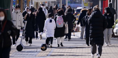 Tale of Daechi moms: Women who go all in for kids’ college dreams