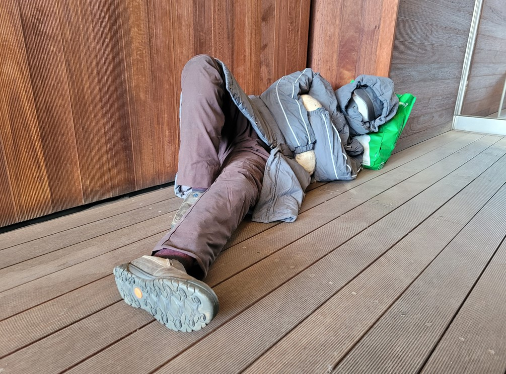 "Donghoon and Junho" by by Maurizio Cattelan at Leeum Museum of Art (Park Yuna/The Korea Herald)