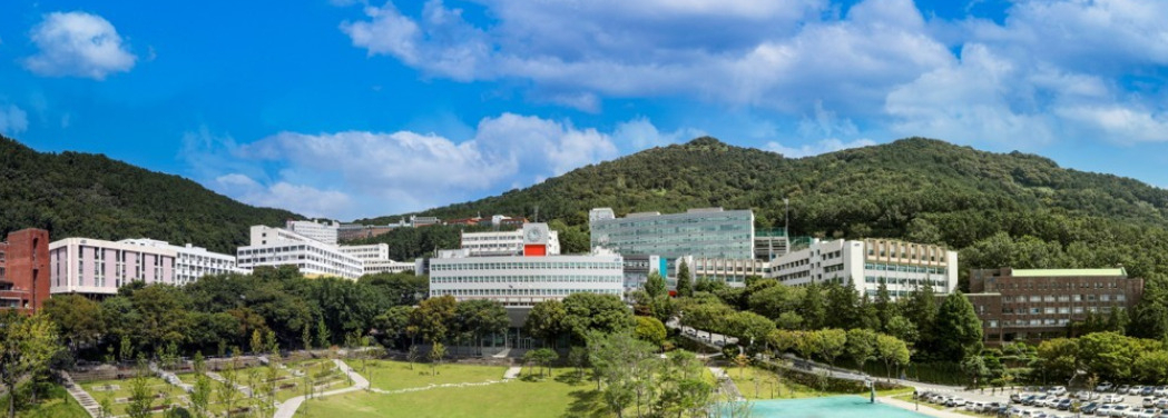 동아대학교가 지난 30일 13년 만에 등록금 인상을 결정했다. [연합]