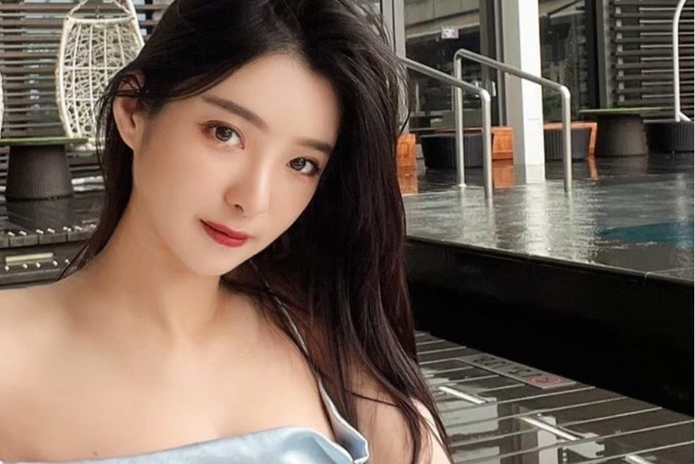 태국 방콕 여행 중 현지 경찰에게 100만원 돈을 뜯긴 사연을 소셜미디어에 올려 사과를 받아 낸 대만 여배우. [안유칭 SNS]