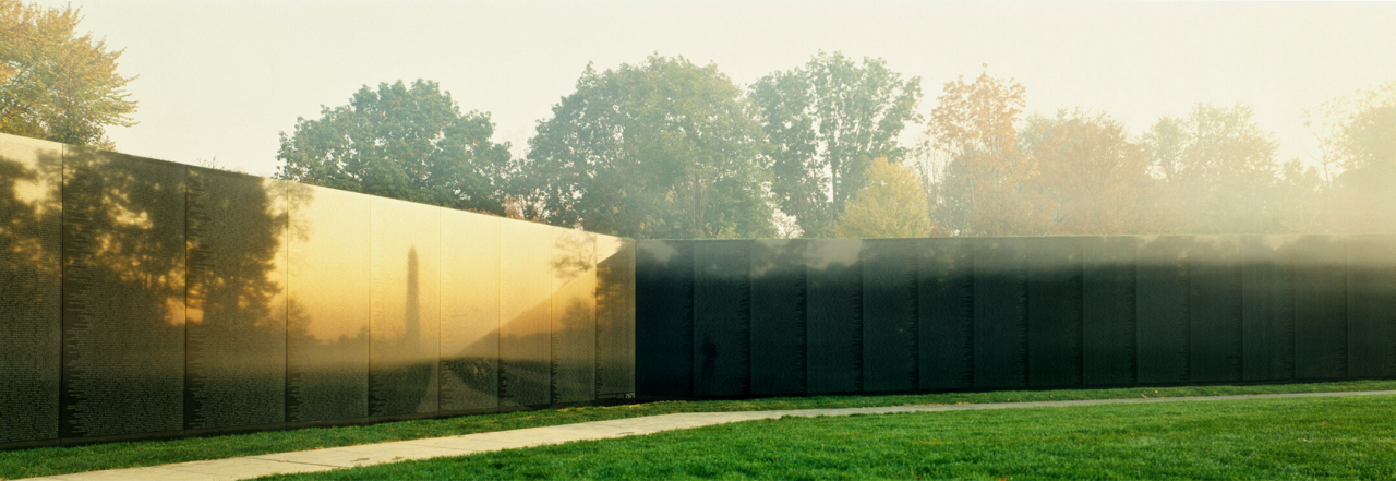 Vietnam Veterans Memorial, 1982 National Mall, Washington D.C.  [마야 린 공식홈페이지 캡쳐]