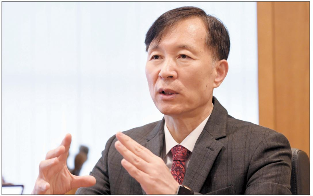 유석재 한국핵융합에너지연구원 원장이 대전광역시 유성구 한국핵융합에너지연구원에서 헤럴드경제와 인터뷰를 하고 있다. 이상섭 기자