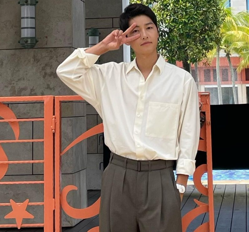 [송중기 인스타그램]