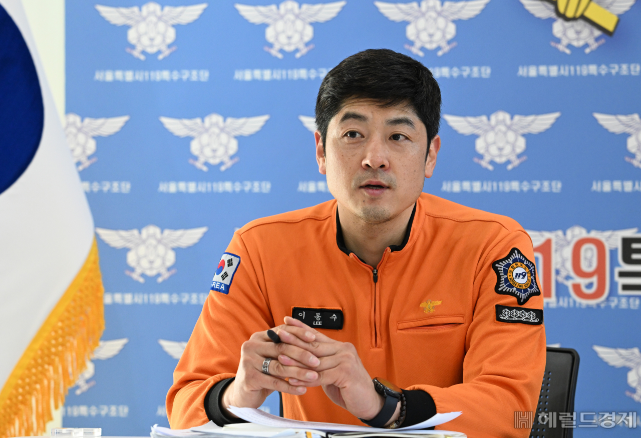 3일 서울 은평구 서울시소방행정타운에서 서울특별시 119구조견 ‘비호’의 핸들러였던 이동수 소방관이 헤럴드경제와 인터뷰하고 있다. 임세준 기자